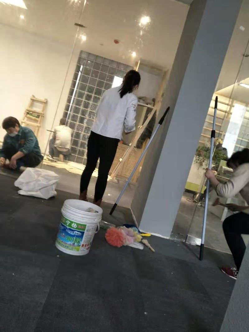 外墙清洗、高空作业施工与开荒保洁:全方位服务,守护您的空间之美